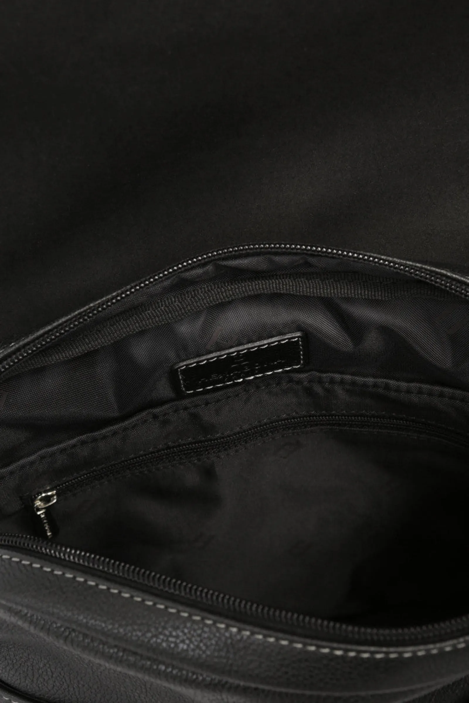 Hexagona Shoulder Bag & Belt Bag<Bag - Tablet - Leather