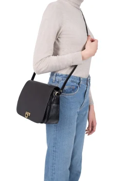 Women Hexagona Shoulder Bag<Crossbody bag - Leather