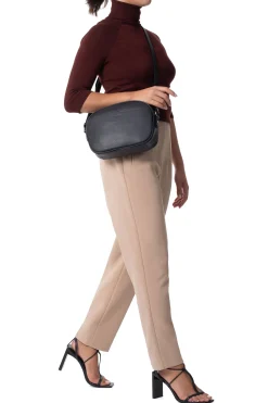 Women Hexagona Shoulder Bag<Crossbody bag - Leather