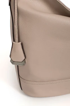 Women Hexagona Shoulder Bag<Messenger bag - A4 - Leather