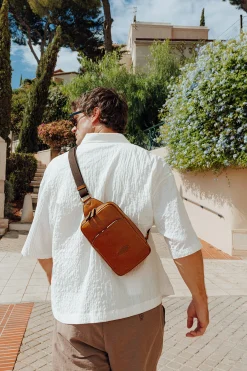Hexagona Backpack<Monostrap backpack - Leather