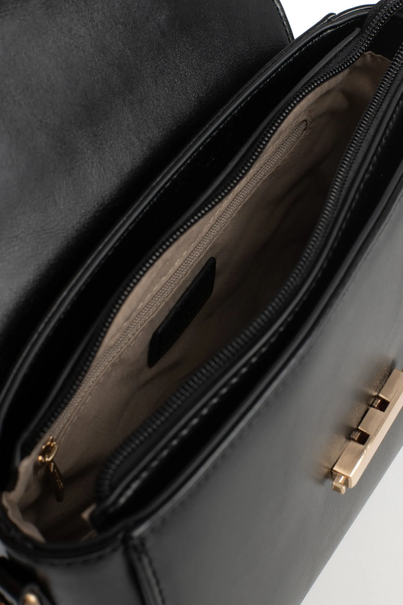 Women Hexagona Handbag<1-strapped handbag