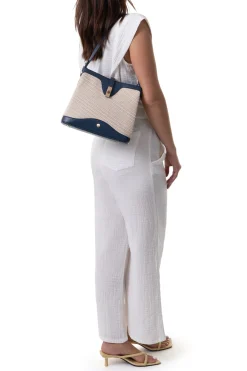 Women Hexagona Shoulder Bag<1-strapped shoulder bag