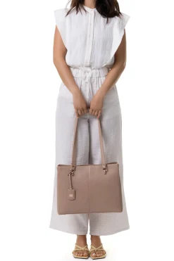 Women Hexagona Shoulder Bag<2-strapped shoulder bag - A4